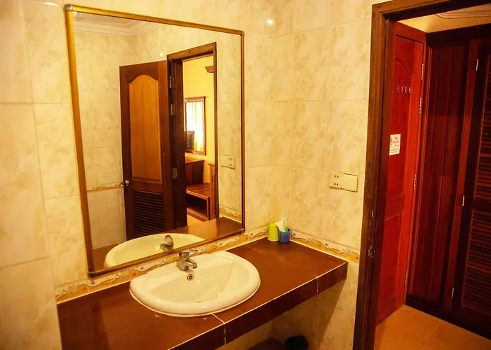 Hotel Rajdhani Palace Siem Reap