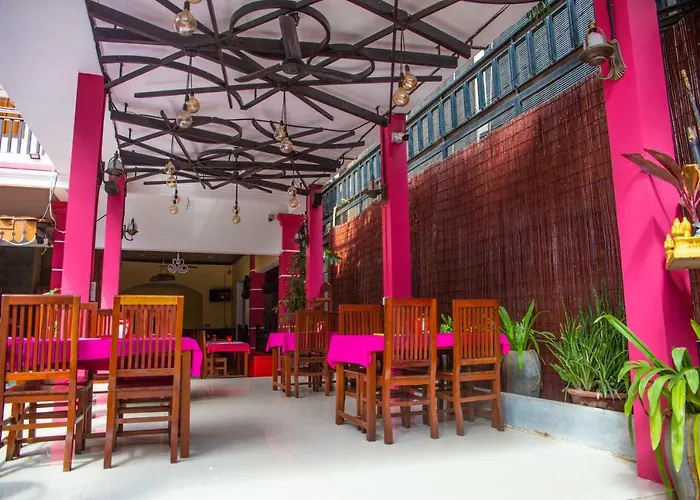 Hotel Rajdhani Palace 3*