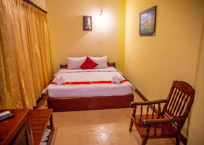 Rajdhani Palace 3*