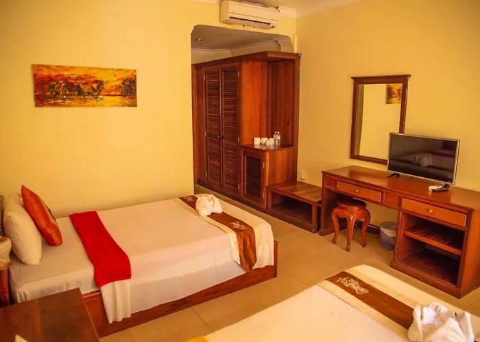 Hotel Rajdhani Palace