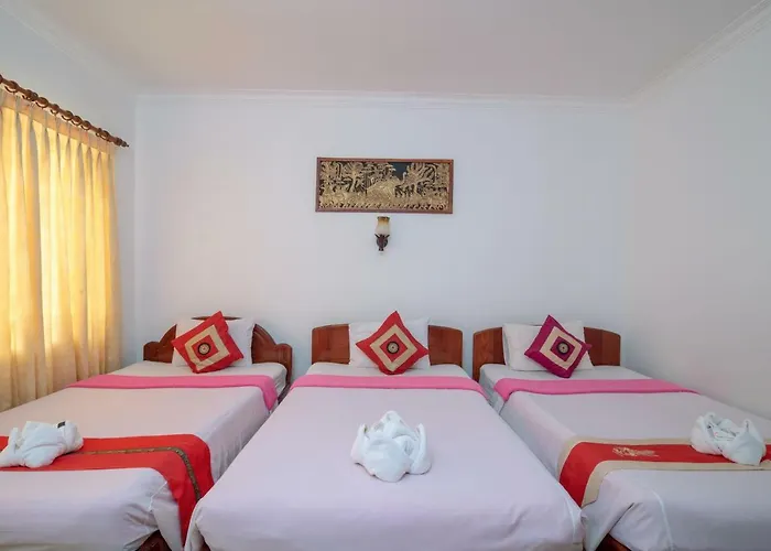Rajdhani Palace Hotel